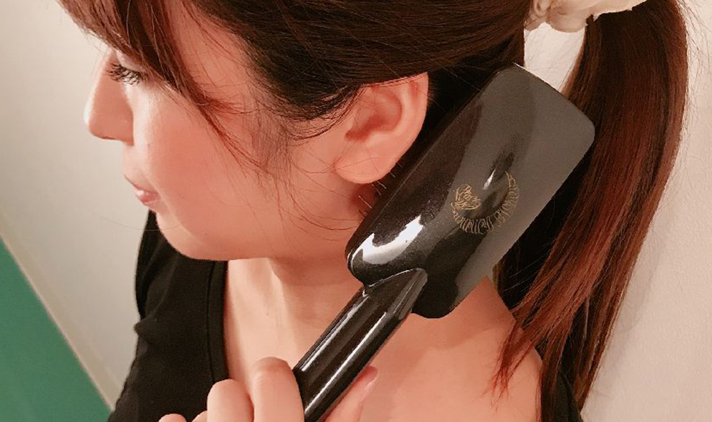 face up design brush 首・肩周り